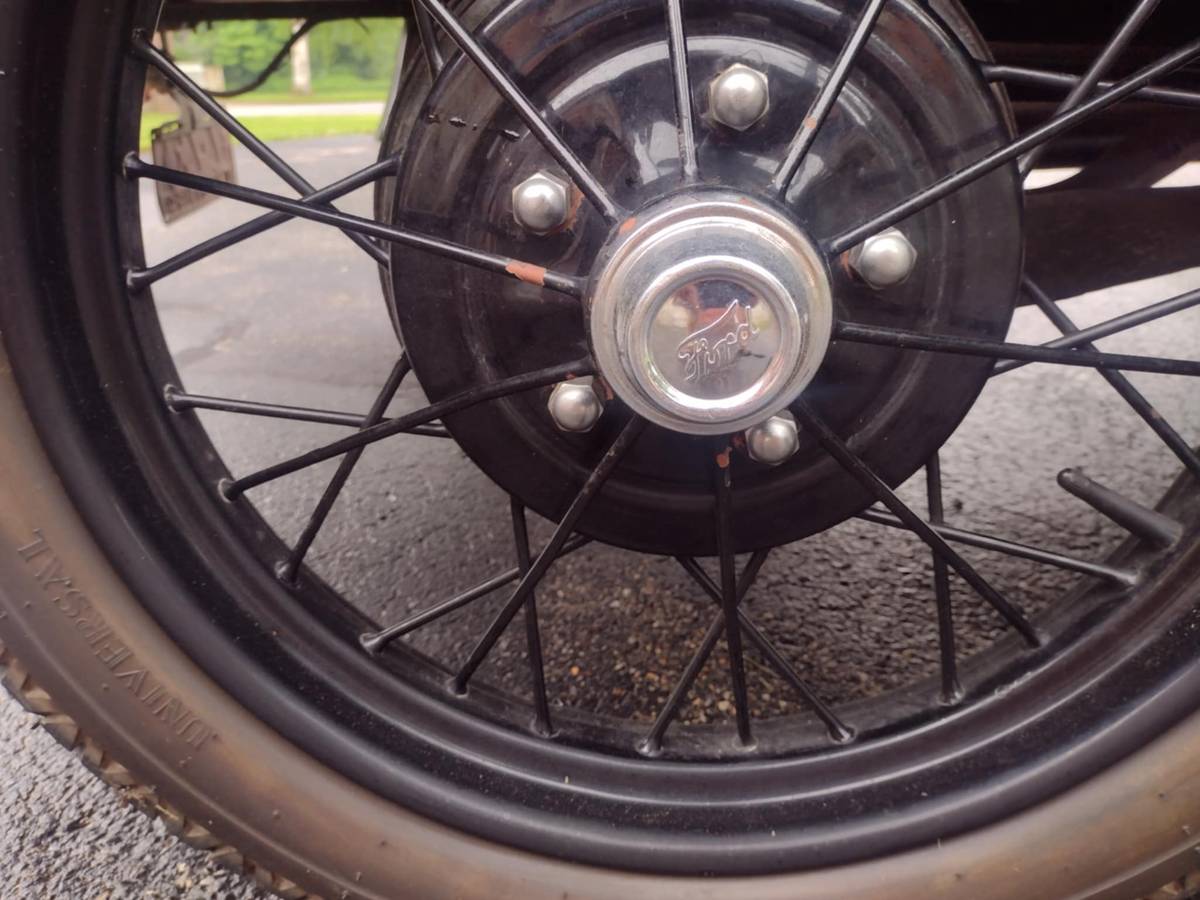 Ford-model-a-1929-brown-1