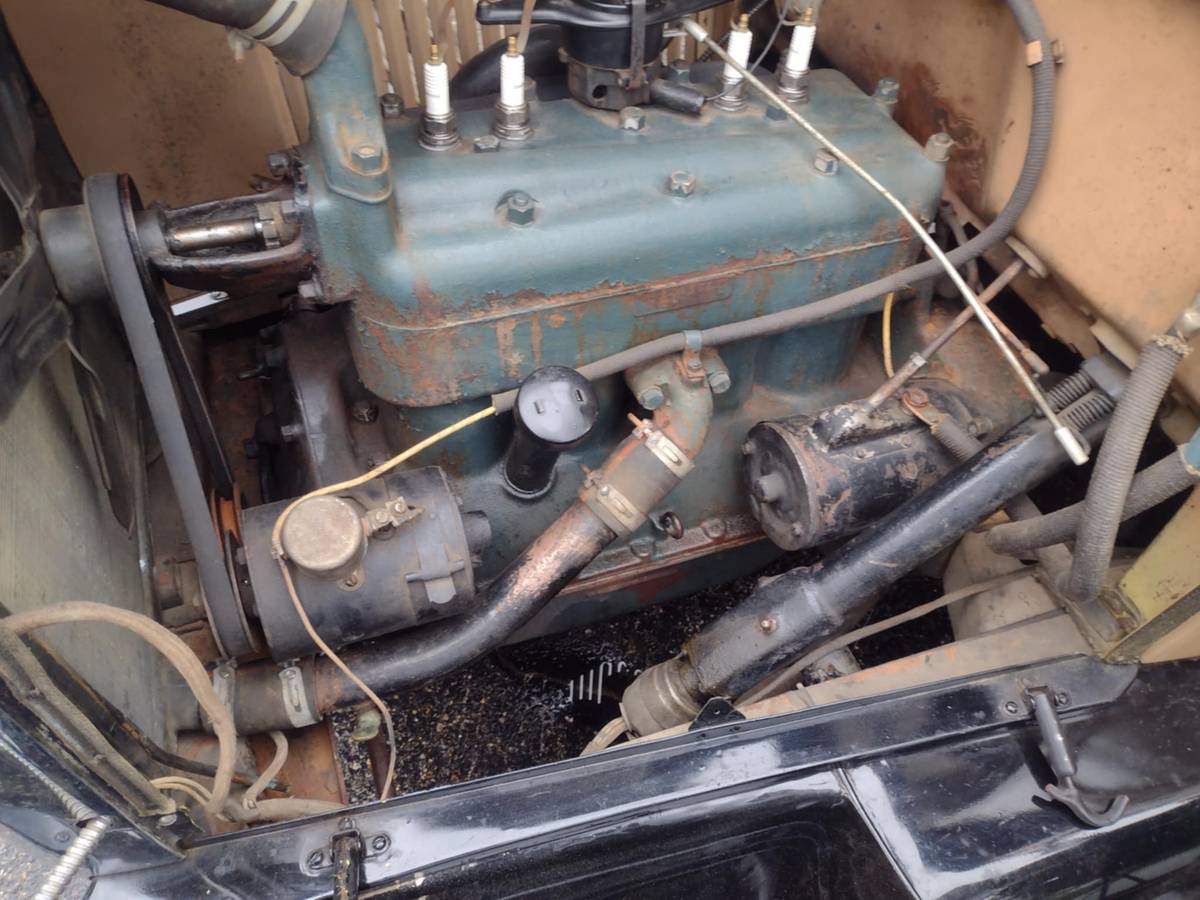 Ford-model-a-1929-brown-13