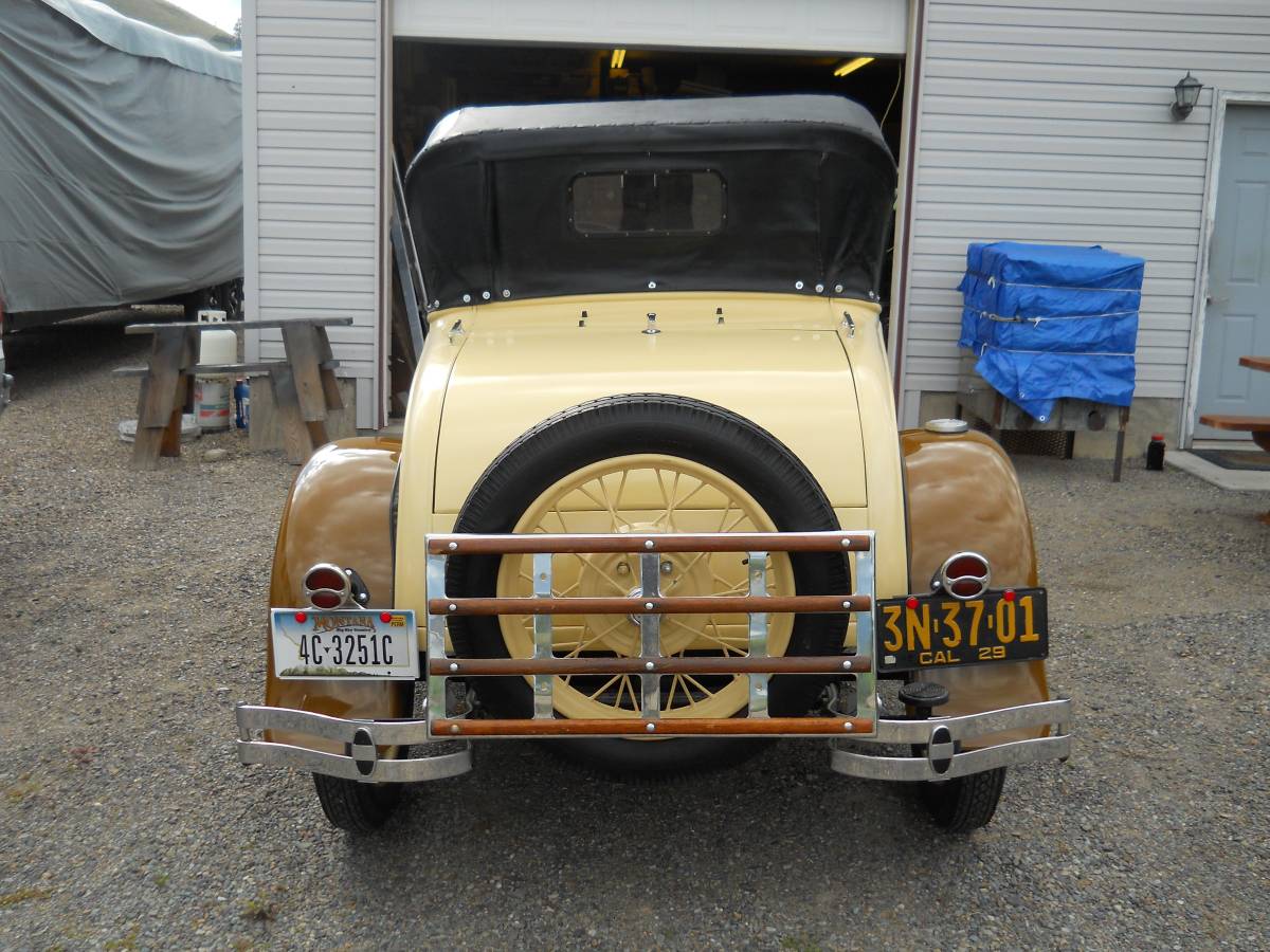 Ford-model-a-1929-brown-2