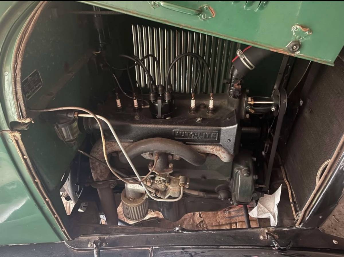 Ford-model-a-1929-green-7