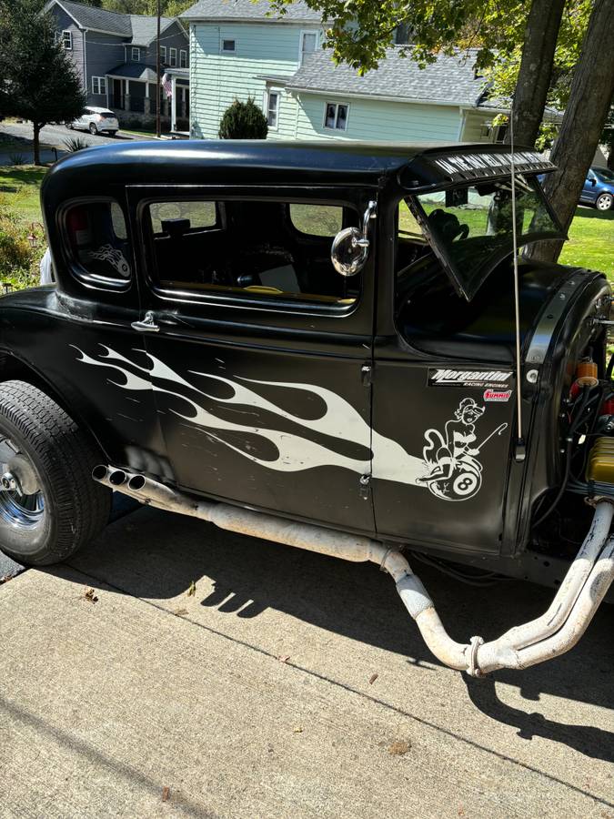 Ford-model-a-1930-black-2