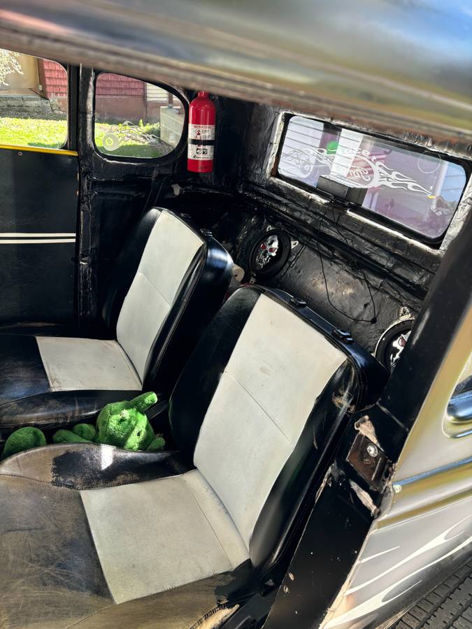 Ford-model-a-1930-black-5