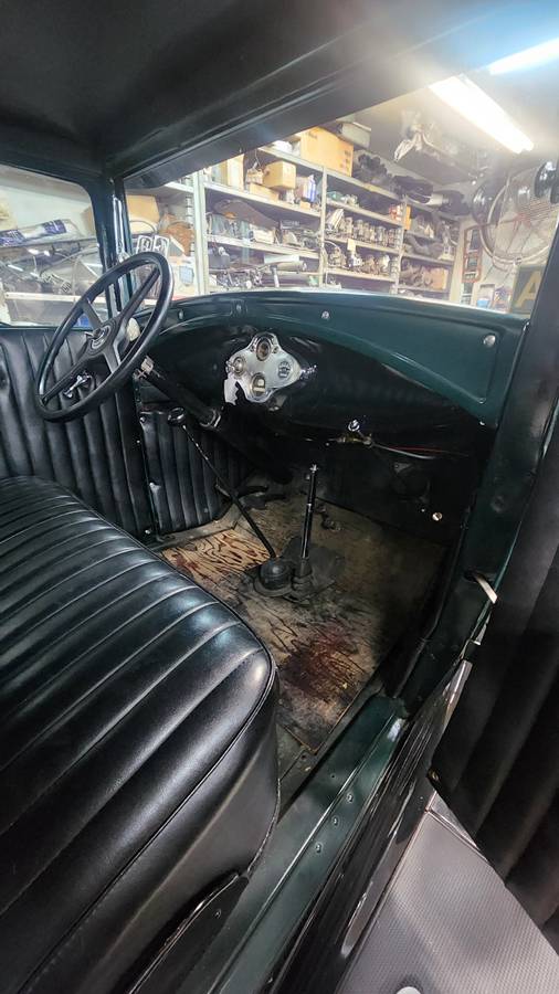 Ford-model-a-1931-green-3