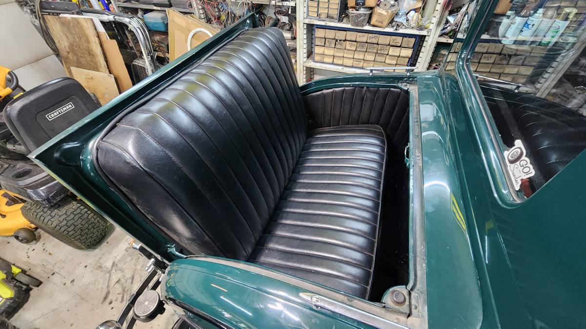 Ford-model-a-1931-green-9
