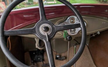 Ford-model-a-4-door-slant-window-1931-green-7