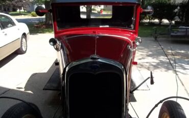 Ford-model-a-closed-cab-pickup-1930-red-11