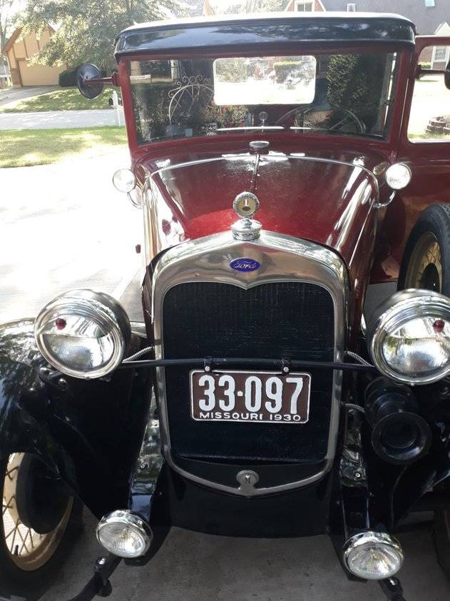 Ford-model-a-closed-cab-pickup-1930-red-17