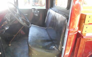 Ford-model-a-closed-cab-pickup-1930-red-42