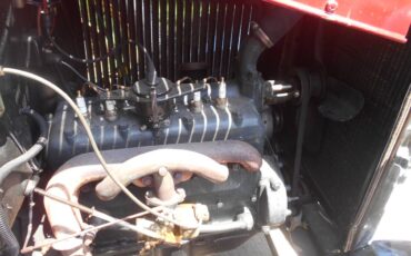 Ford-model-a-closed-cab-pickup-1930-red-44