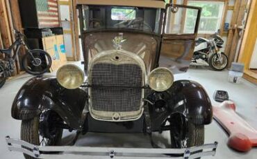 Ford-model-a-coupe-1929-brown-2