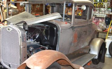 Ford-model-a-coupe-1931-green-6