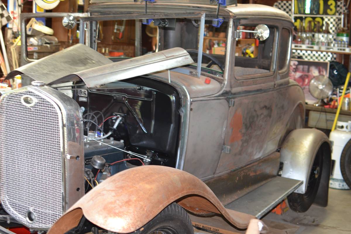 Ford-model-a-coupe-1931-green-6