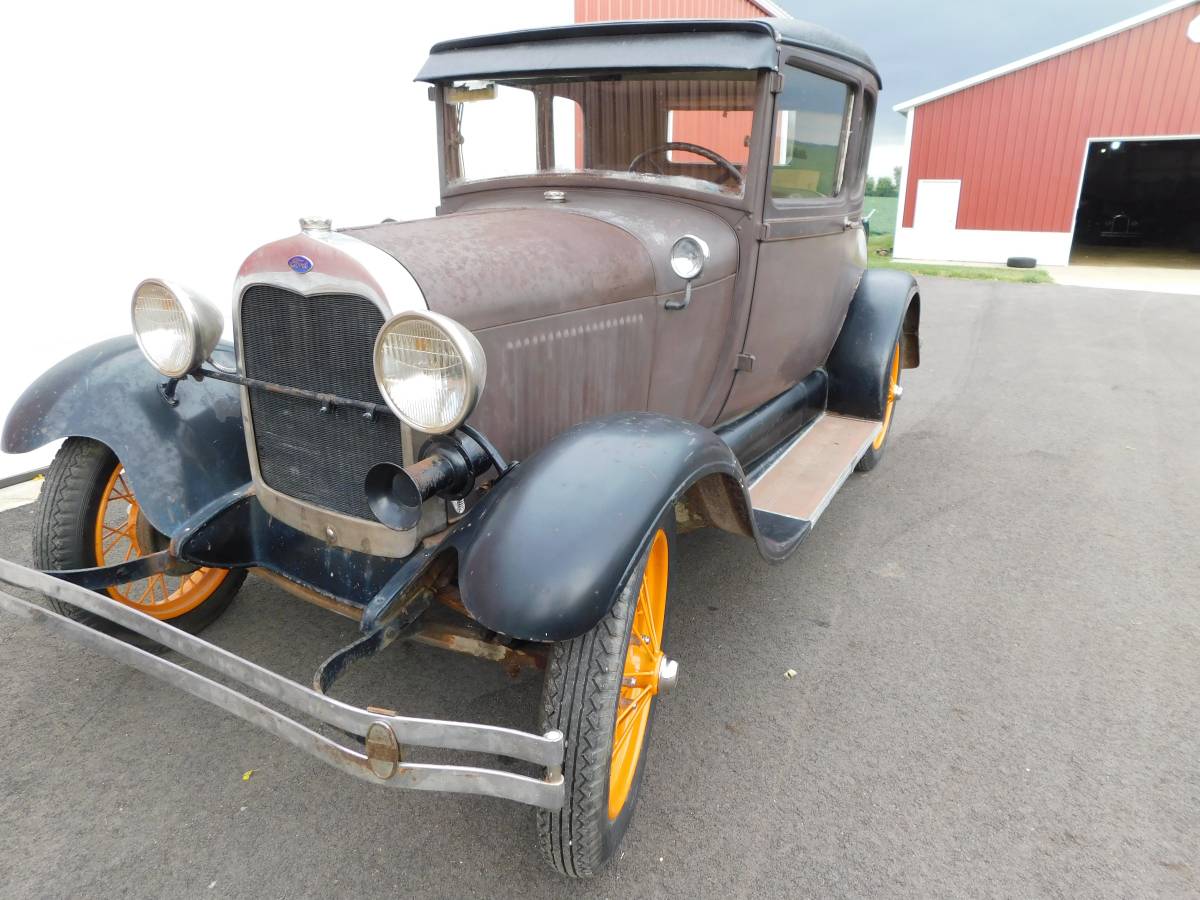 Ford-model-a-coupe.-1929-11