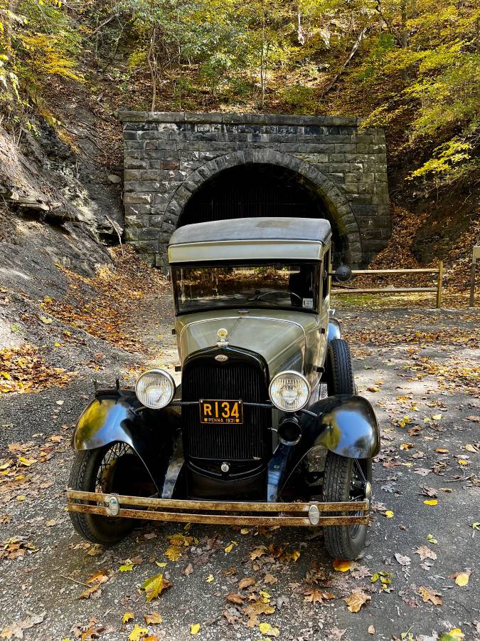 Ford-model-a-panel-delivery-truck-1930-9