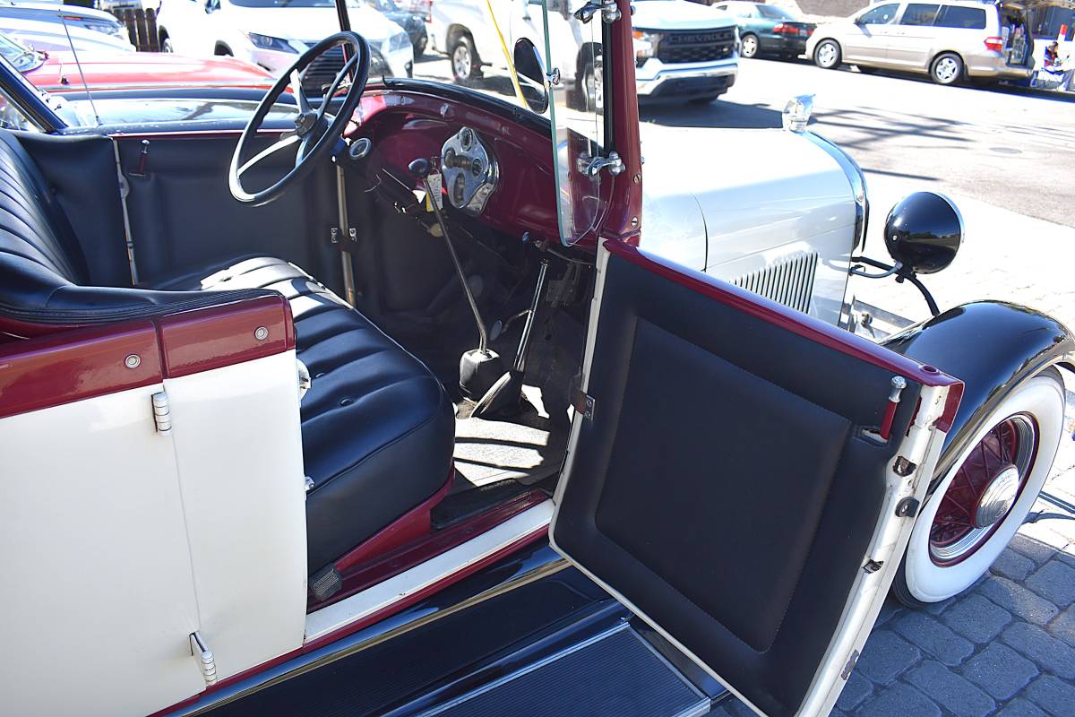 Ford-model-a-phaeton-1928-custom-15