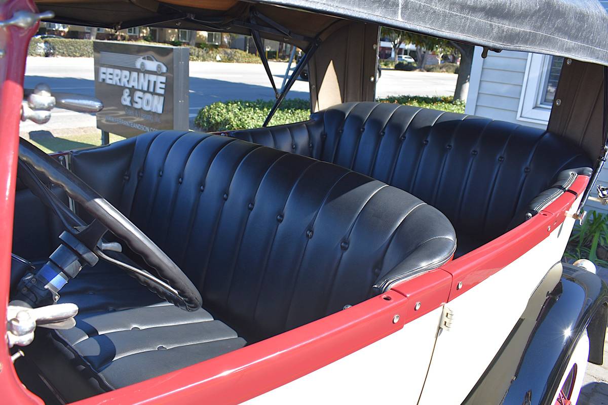 Ford-model-a-phaeton-1928-custom-16