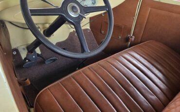 Ford-model-a-roadster-1931-2
