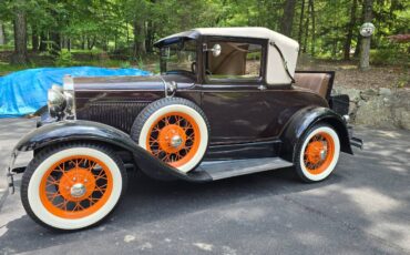 Ford-model-a-sport-coupe-1931-brown