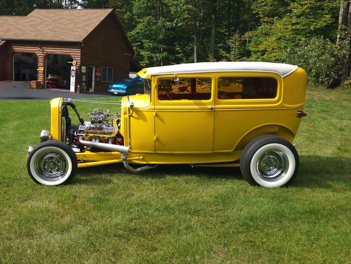 Ford-model-a-tudor-1931-yellow-3