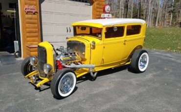 Ford-model-a-tudor-1931-yellow