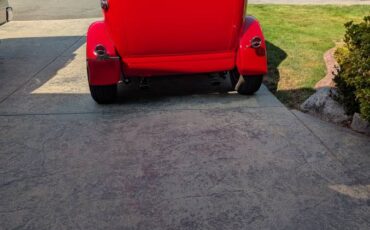 Ford-model-a-tudor-sedan-1931-red-6