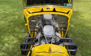 Ford-model-a-two-door-sedan-1930-yellow-5