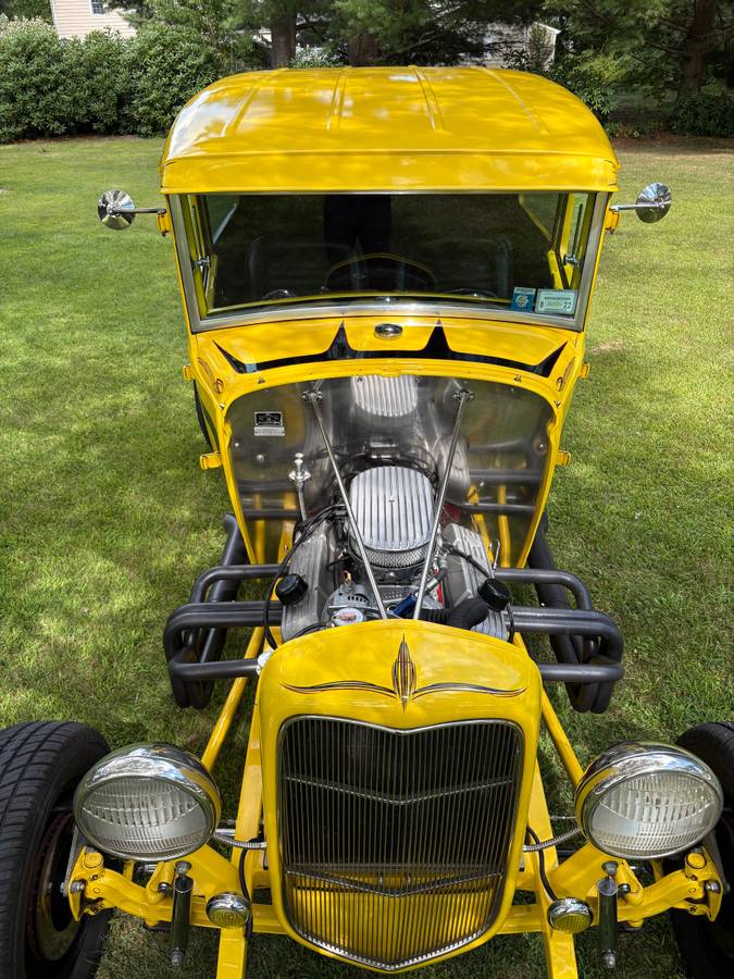 Ford-model-a-two-door-sedan-1930-yellow-5