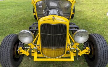 Ford-model-a-two-door-sedan-1930-yellow-6