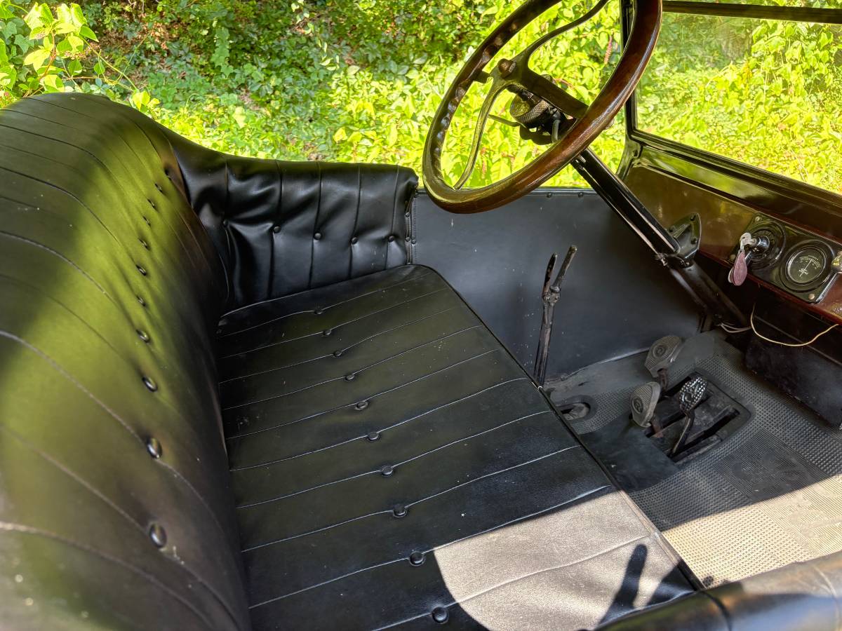 Ford-model-t-1922-6