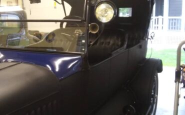 Ford-model-t-1924-black-1