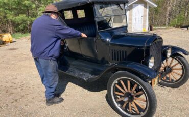 Ford-model-t-roadster-1923-black-5