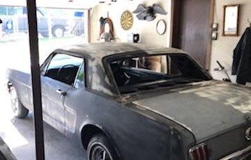 Ford-mustang-1965-black-2
