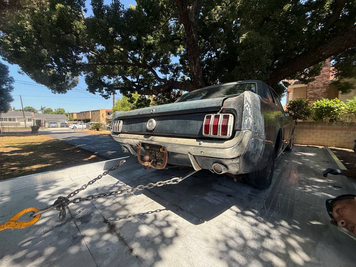 Ford-mustang-1965-custom-3