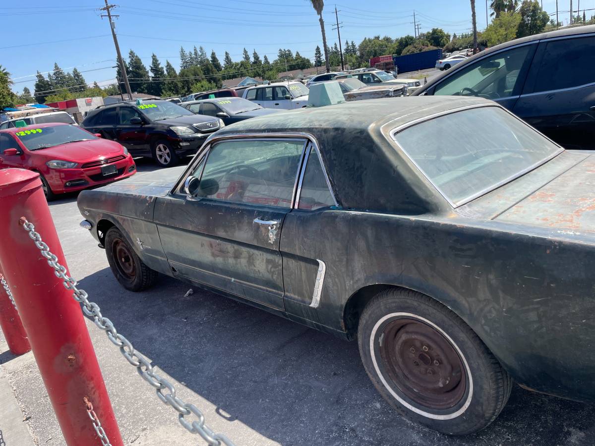 Ford-mustang-1965-green-3