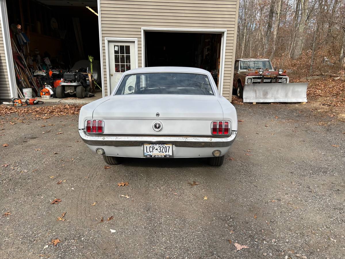 Ford-mustang-1965-grey-4