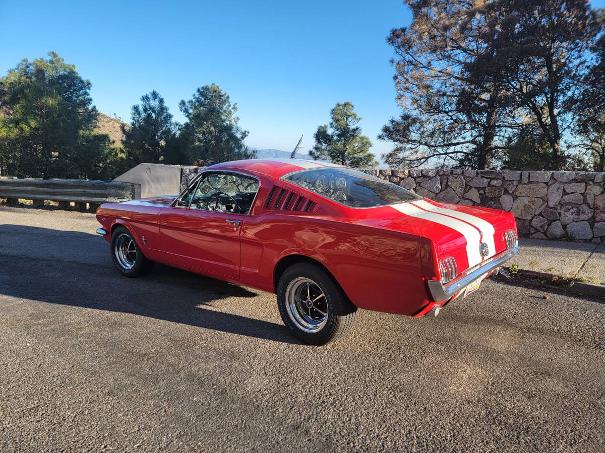Ford-mustang-1965-red-1