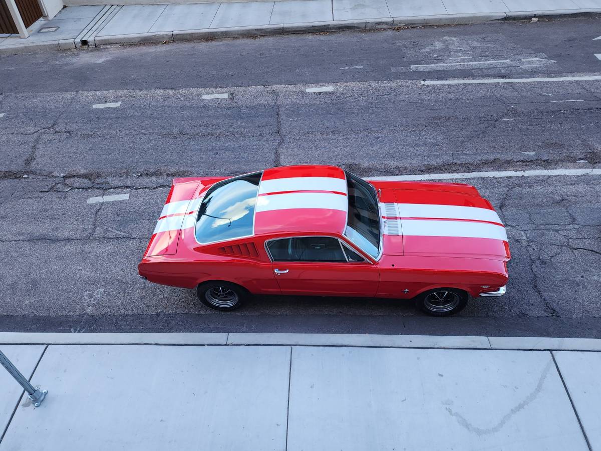 Ford-mustang-1965-red-2