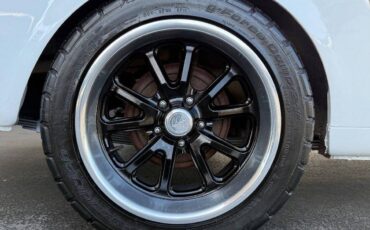 Ford-mustang-1965-white-10