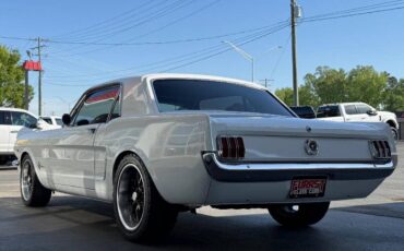 Ford-mustang-1965-white-6