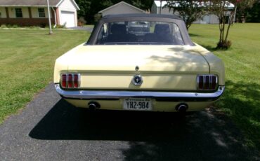 Ford-mustang-1965-yellow-4