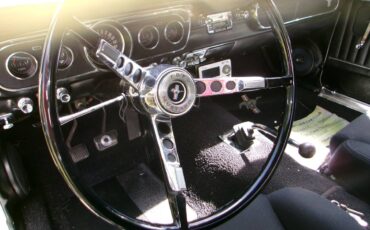Ford-mustang-1965-yellow-7
