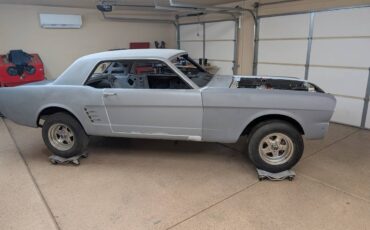 Ford-mustang-1966-2
