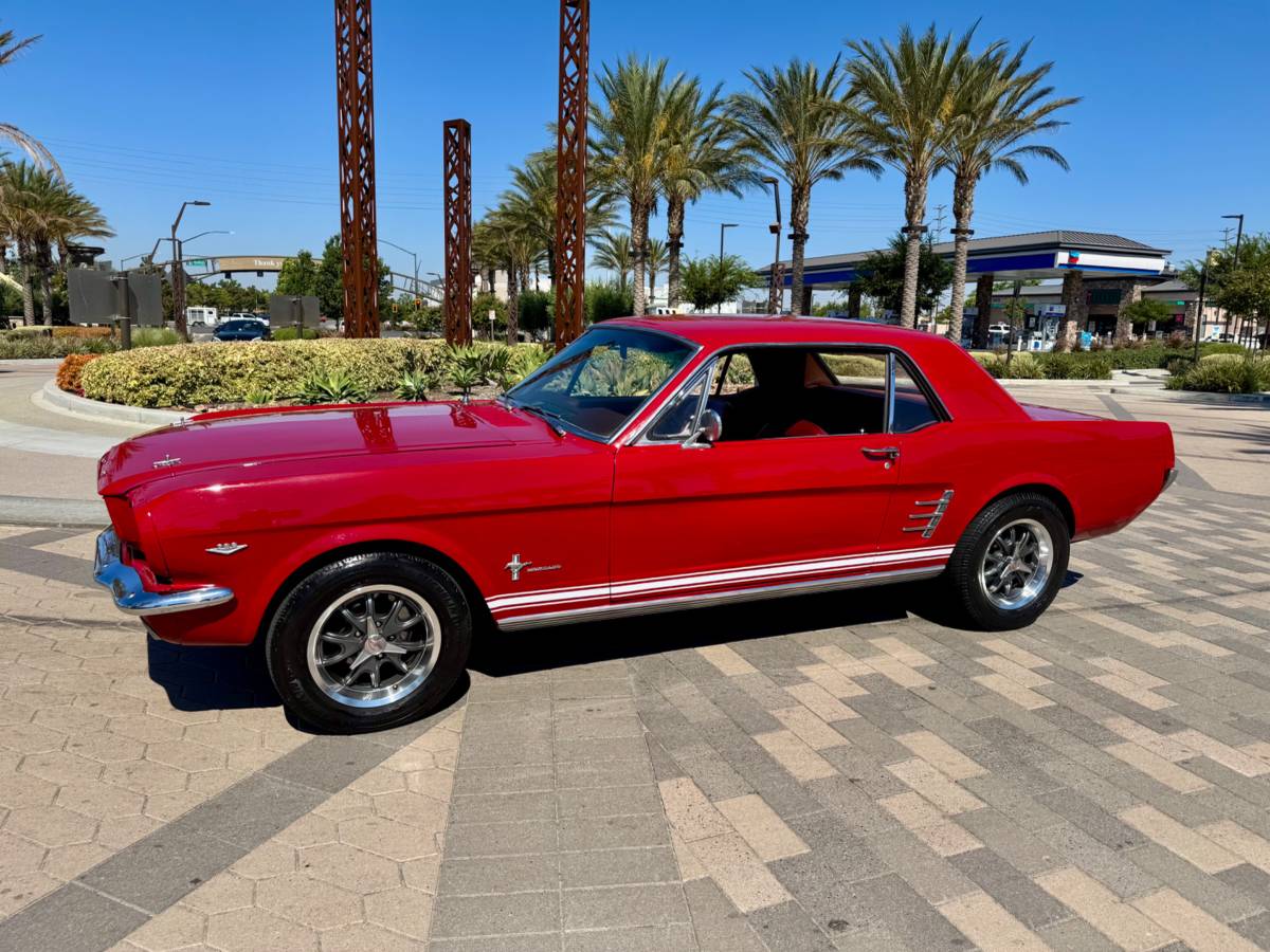 Ford-mustang-1966-6