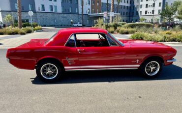 Ford-mustang-1966-8