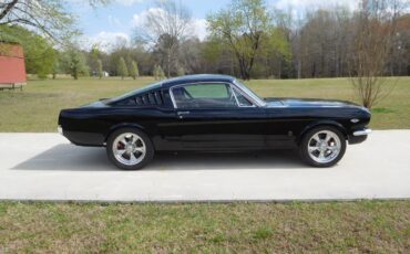 Ford-mustang-1966-black