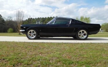 Ford-mustang-1966-black-5