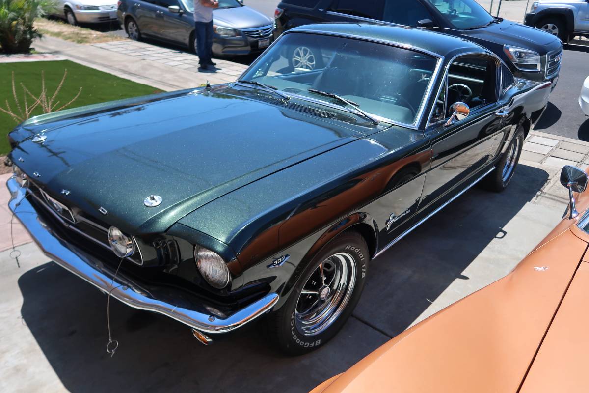 Ford-mustang-1966-green-6