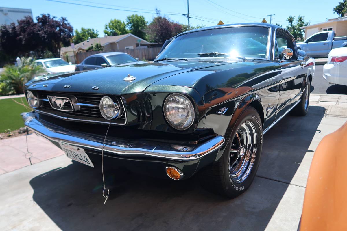 Ford-mustang-1966-green-7