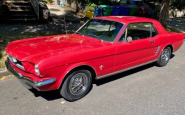 Ford-mustang-1966-red
