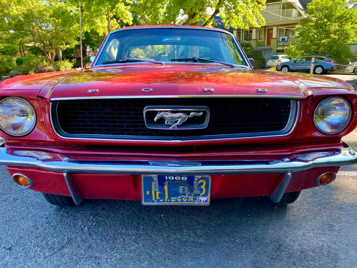 Ford-mustang-1966-red-2